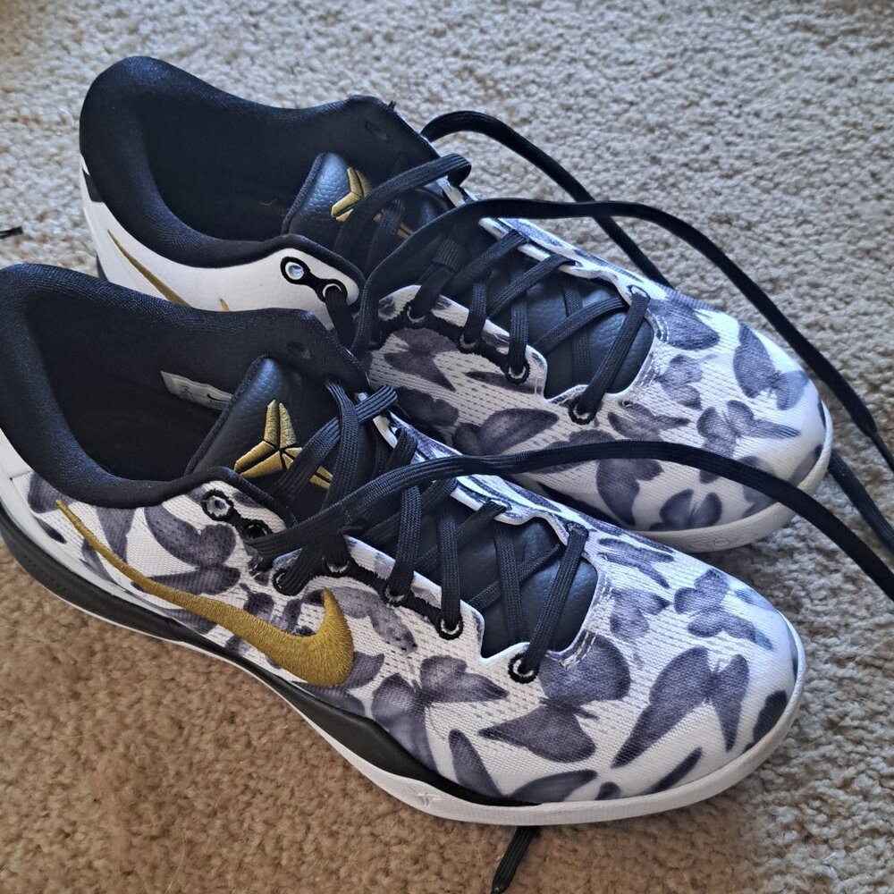 Women's Nike Tennis Shoes Black/White/Grey Size 8